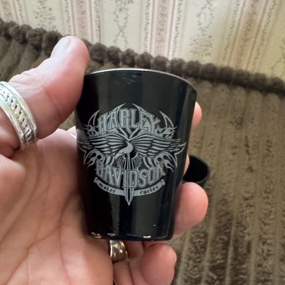 Harley-Davidson Black and Clear Shot Glass Set with Playing Cards (T5) - Picture 7 of 10